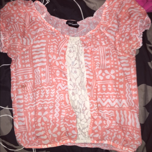 Aztect lacefront crop top