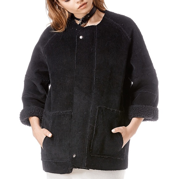 UNIF Ari Coat - Picture 2 of 4