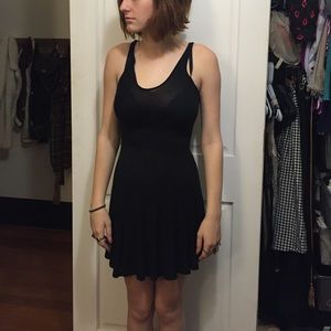Black dress w/ criss crossed back
