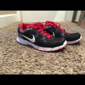 Nike men's shoes size 8