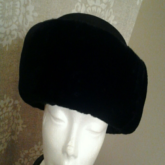Black Wool Winter hat