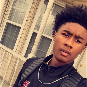 Meet your Posher, Deon