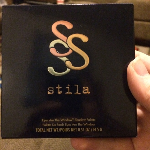 Stila Eyes are the Window Spirit Pallet