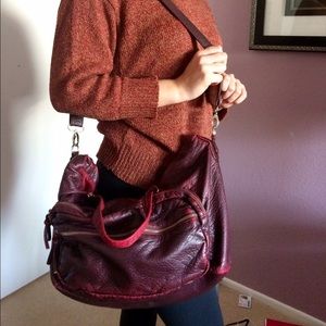 UO red cross body bag