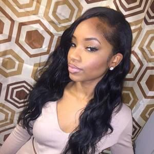 Meet your Posher, Vanessa