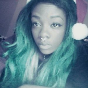 Meet your Posher, Nikki