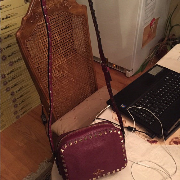 🛑🛑 SOLD 🛑🛑.Valentino camera bag 🔺🔻 - Picture 2 of 4