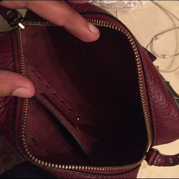 🛑🛑 SOLD 🛑🛑.Valentino camera bag 🔺🔻 - Picture 3 of 4