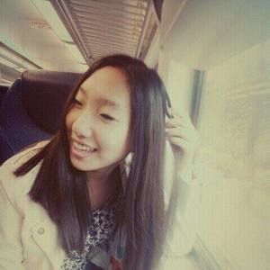 Meet your Posher, Rebecca