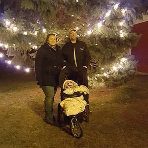 Meet your Posher, Caitlin