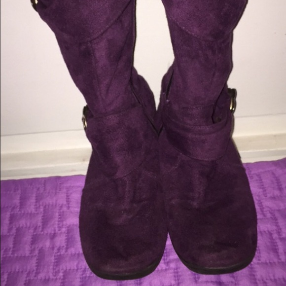 purple long boots. - Picture 3 of 3