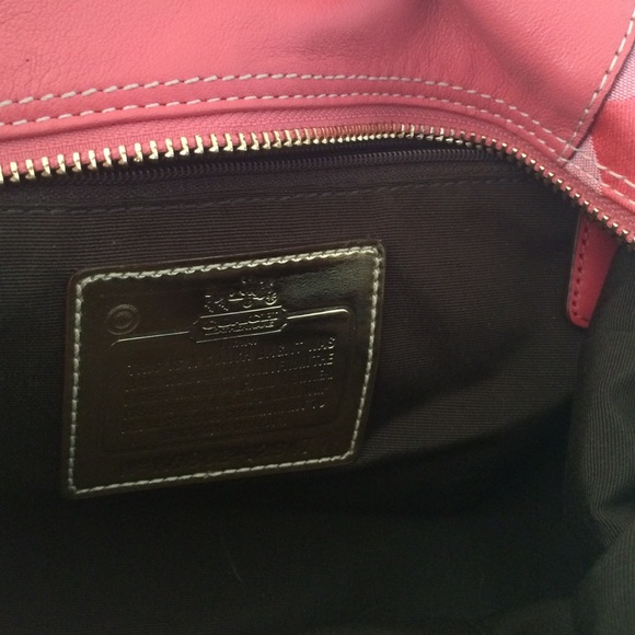 Fun melon Coach bag!! - Picture 3 of 4