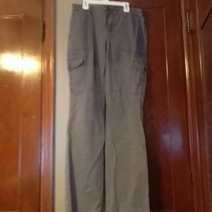 Green khaki cargo pants