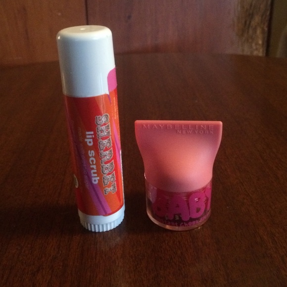 TREAT sherbet lip scrub and MAYBELLINE baby flush