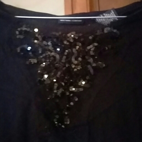 Shirt - Picture 2 of 2