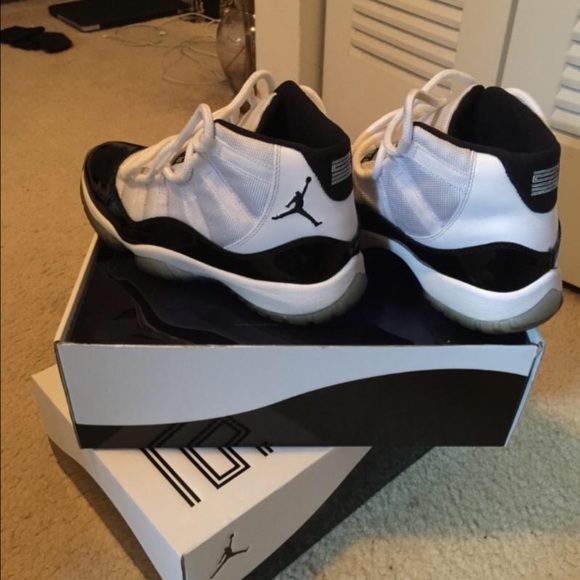 Retro Jordan's 11s size 8
