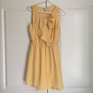 Lovely yellow sun dress