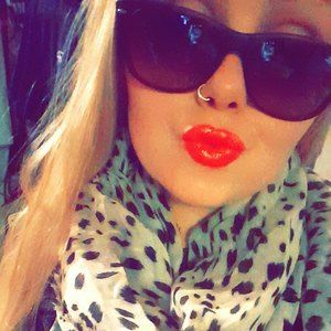 Meet your Posher, Cassidy