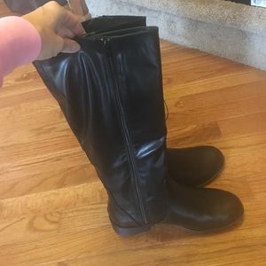 Black riding boots
