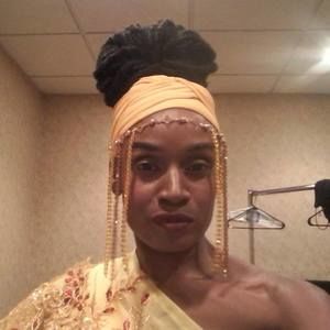 Meet your Posher, Miracle