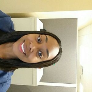 Meet your Posher, Brittney