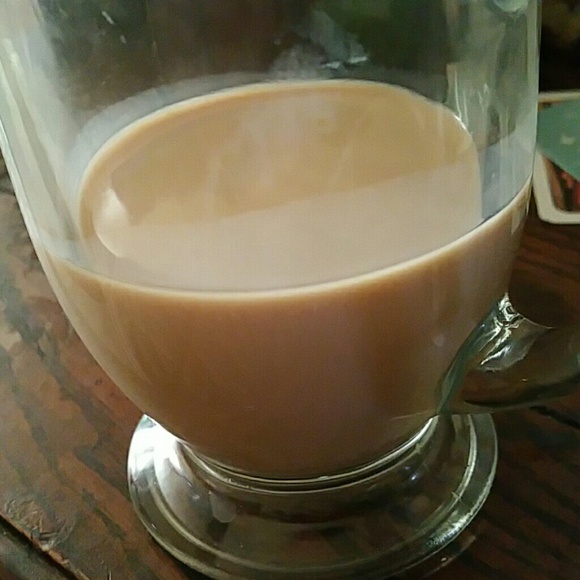 Meet your Posher, Nita - Picture 1 of 1