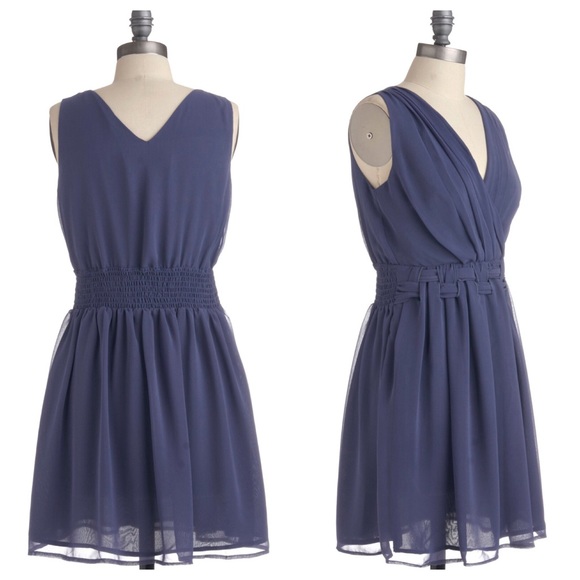 • Modcloth • "Rushes and Flags" Dress - Picture 2 of 4