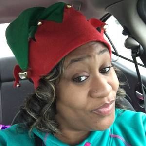 Meet your Posher, Mara