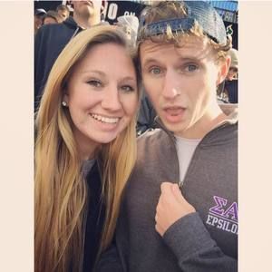 Meet your Posher, Rebecca