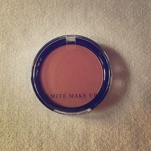 Emite powder blush #108