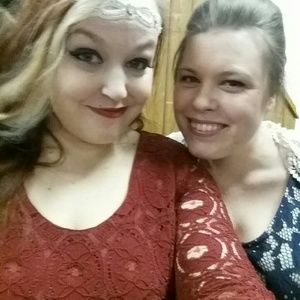 Meet your Posher, Casey