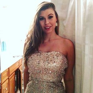 Meet your Posher, Jessica