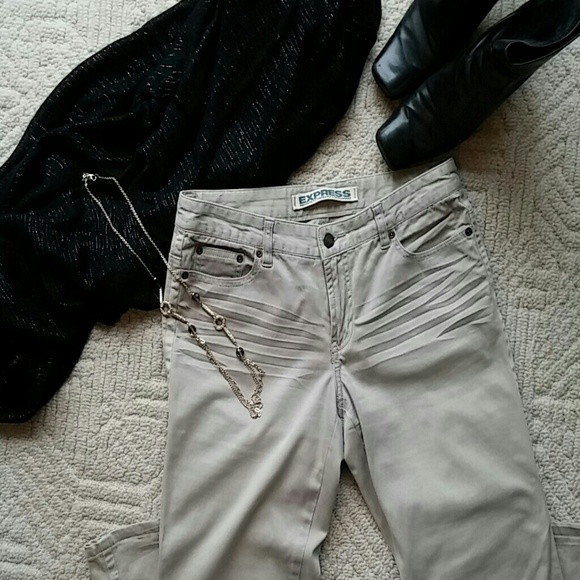 Express Pants - Picture 2 of 6