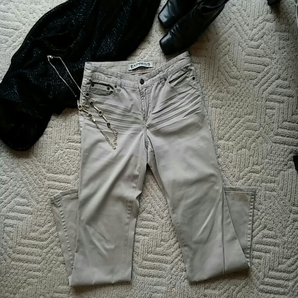Express Pants - Picture 3 of 6