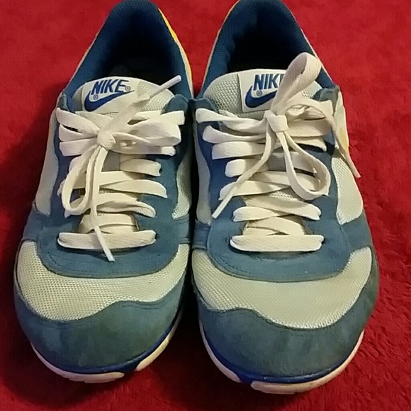 Nike shoes