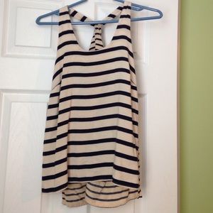 Cute & comfy Kenar racer back