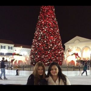 Meet your Posher, Fatima