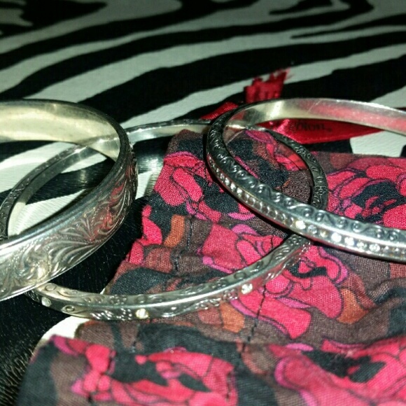 Brighton bangle bracelets - Picture 2 of 3
