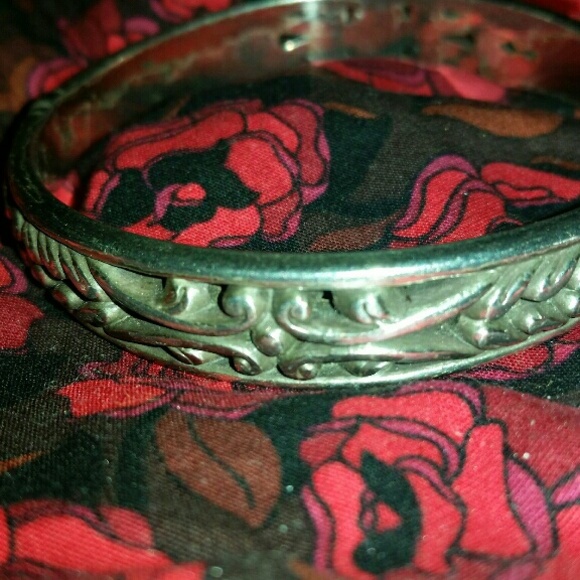 Brighton bangle bracelets - Picture 3 of 3