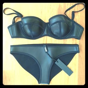 TRIANGL Milly (New York Noir) Bikini