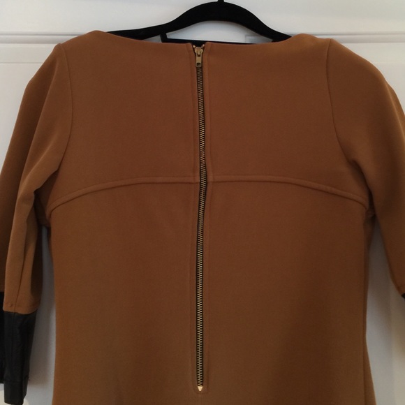 Dress with genuine leather detail - Picture 3 of 4