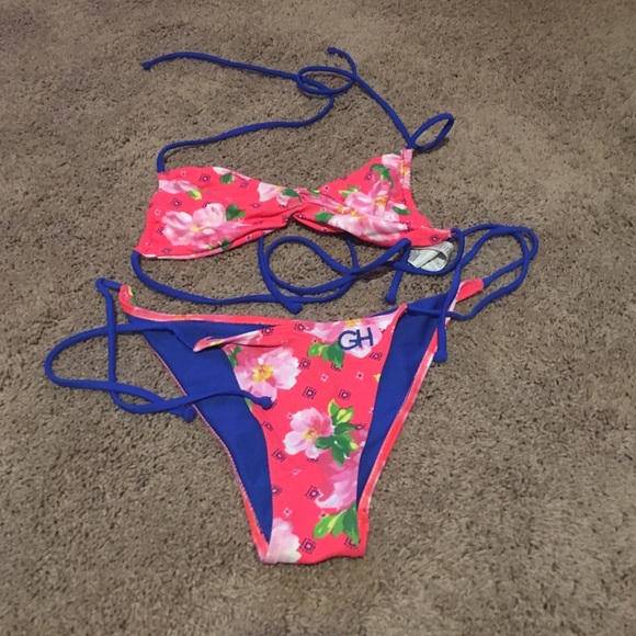 Gilly Hicks swim suit