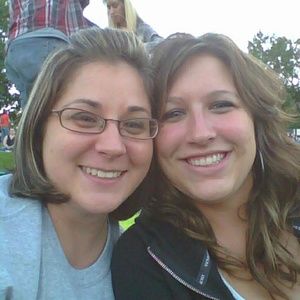 Meet your Posher, Bobbie