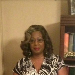 Meet your Posher, Debra