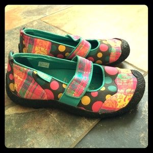 Keen slip on shoes