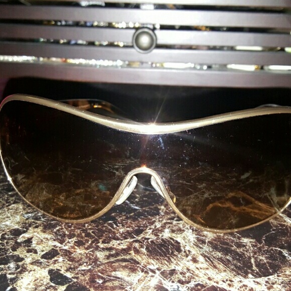 Sunglasses genuine Coach