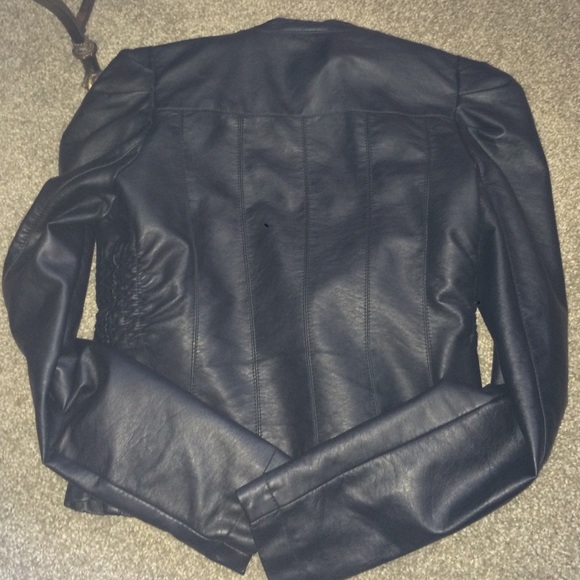 Jacket - Picture 3 of 3