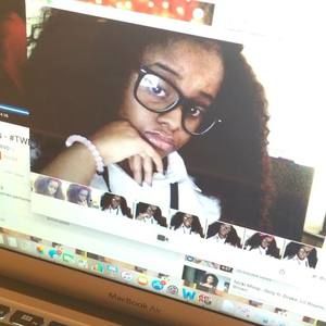 Meet your Posher, Rae