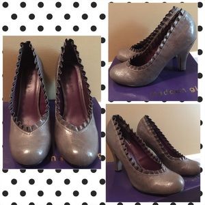 Madden Girl "Selestey" Grey Paris size 7.5