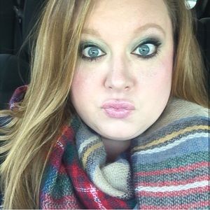 Meet your Posher, Melodi